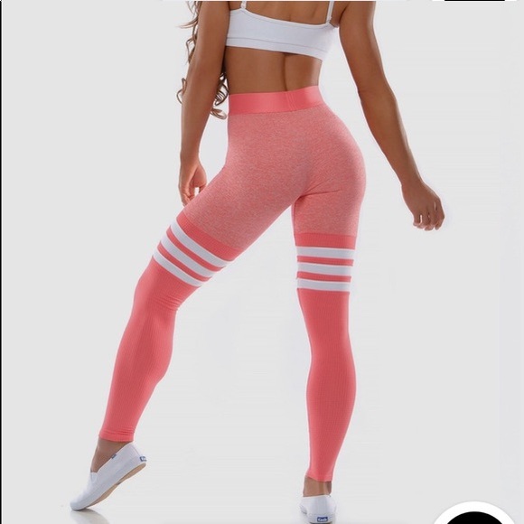 Bombshell Sportswear Pants - RARE 🔥 Bombshell Sportswear Sock Leggings - Pink